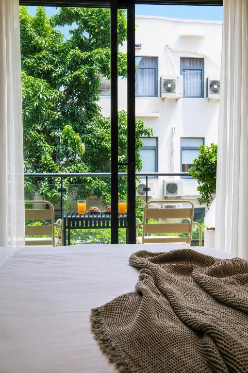 Centraltique Veranda Living – Hanoi